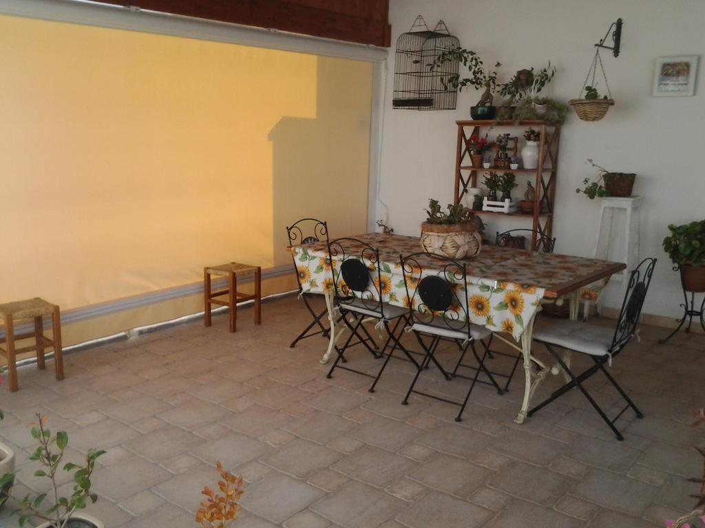 Dimora Del Casale Bed & Breakfast Brindisi Eksteriør bilde