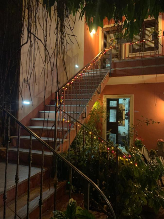 Dimora Del Casale Bed & Breakfast Brindisi Eksteriør bilde